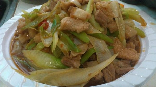 大葱炒肉