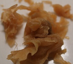 潮汕泡鱼粥,南姜拍碎,圆蒜拍碎剁成蒜蓉,芫荽切碎