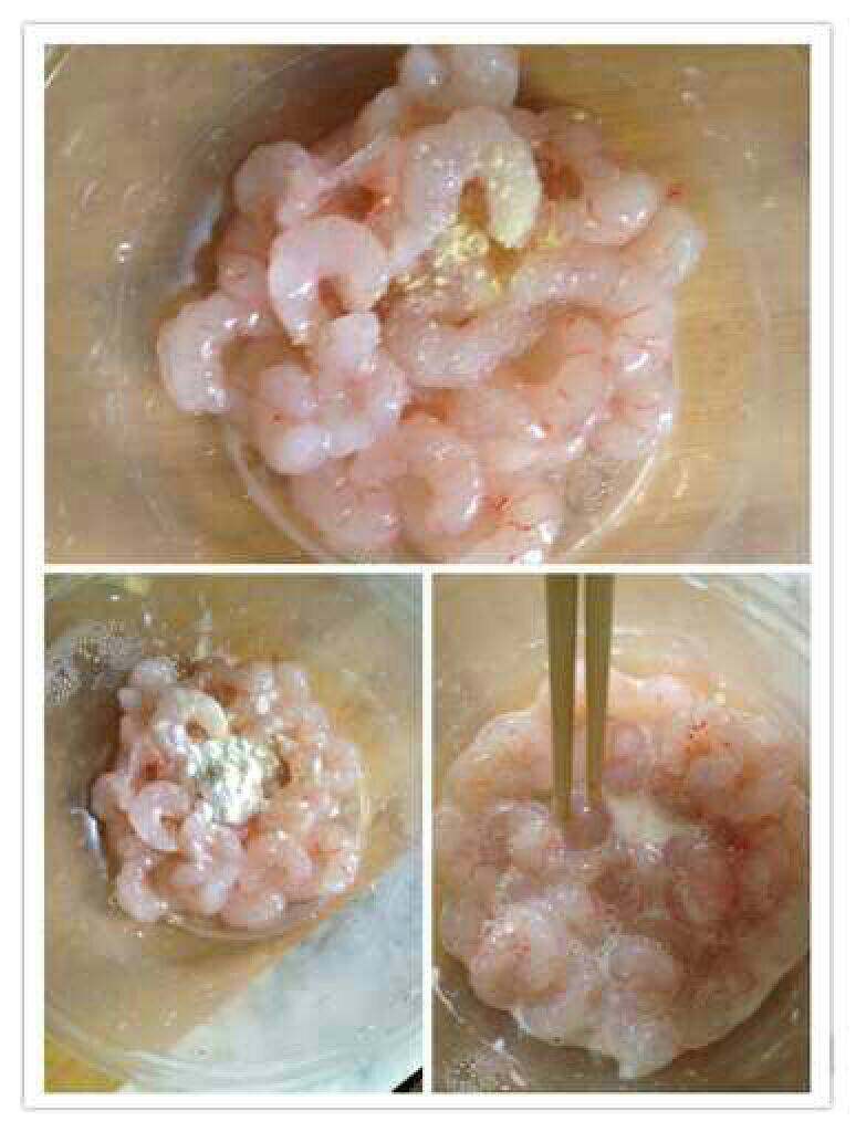 青觉虾仁炒蛋（补钙）,虾仁加入料酒，<a style='color:red;display:inline-block;' href='/shicai/ 788'>生抽</a>，生粉搅拌均匀。