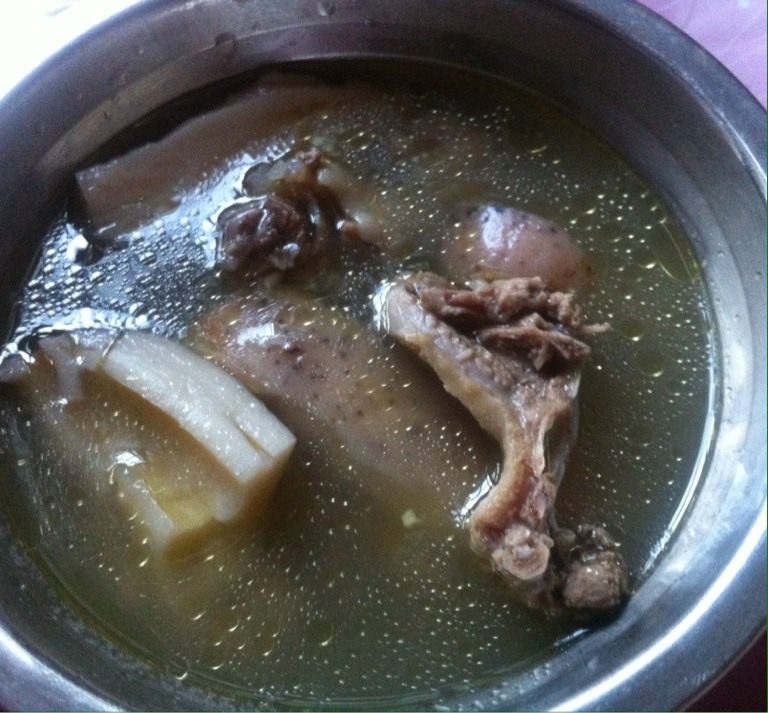 老鸭莲藕汤