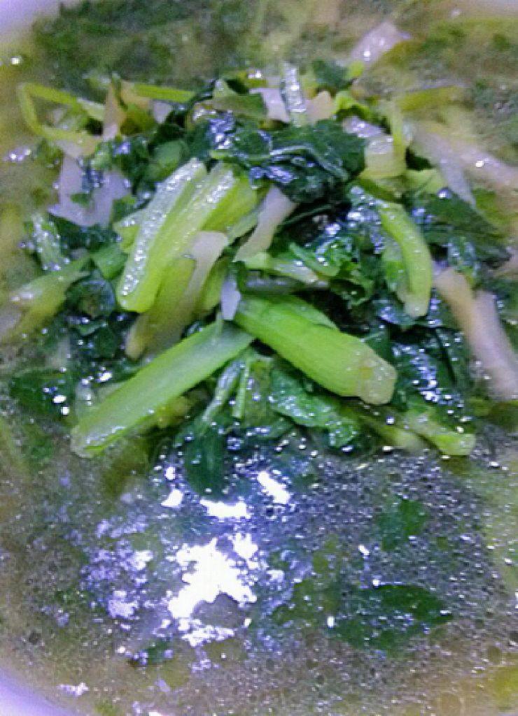 小青菜榨菜汤