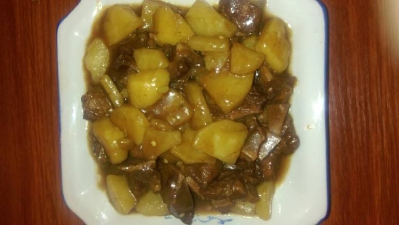咖喱土豆烧排骨