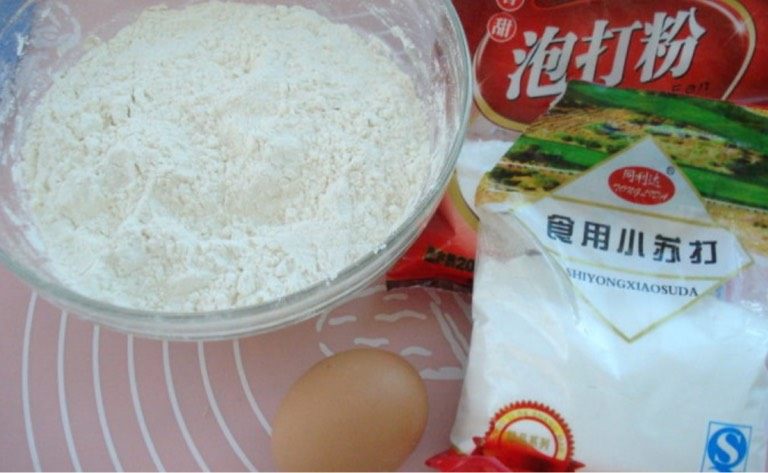 DIY健康酥炸小油条,原料
