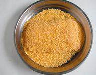 奥尔良奶酪鸡排,裹上一层淀粉，裹上一层<a style='color:red;display:inline-block;' href='/shicai/ 1118'>蛋液</a>，在裹上一层<a style='color:red;display:inline-block;' href='/shicai/ 588'>面包糠</a>