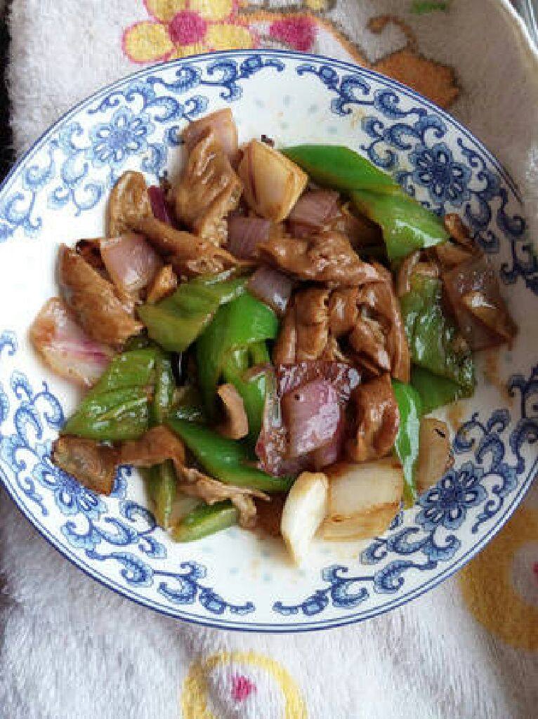 青椒炒肥肠