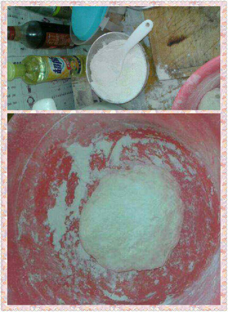 韭菜鸡蛋饺子,准备<a style='color:red;display:inline-block;' href='/shicai/ 519'>面粉</a>开始和面，放着醒30-40分钟。