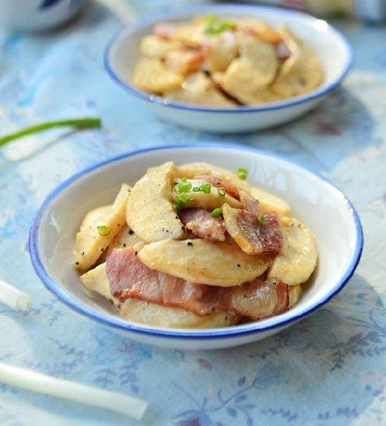 杏鲍菇培根沙拉