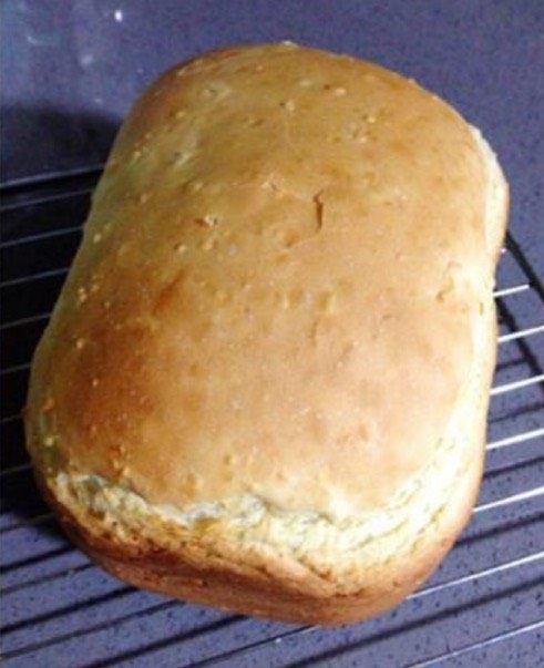 饱含粮食的香气：大米面包,立即将面包取出，晾至微温时放入密封袋保存