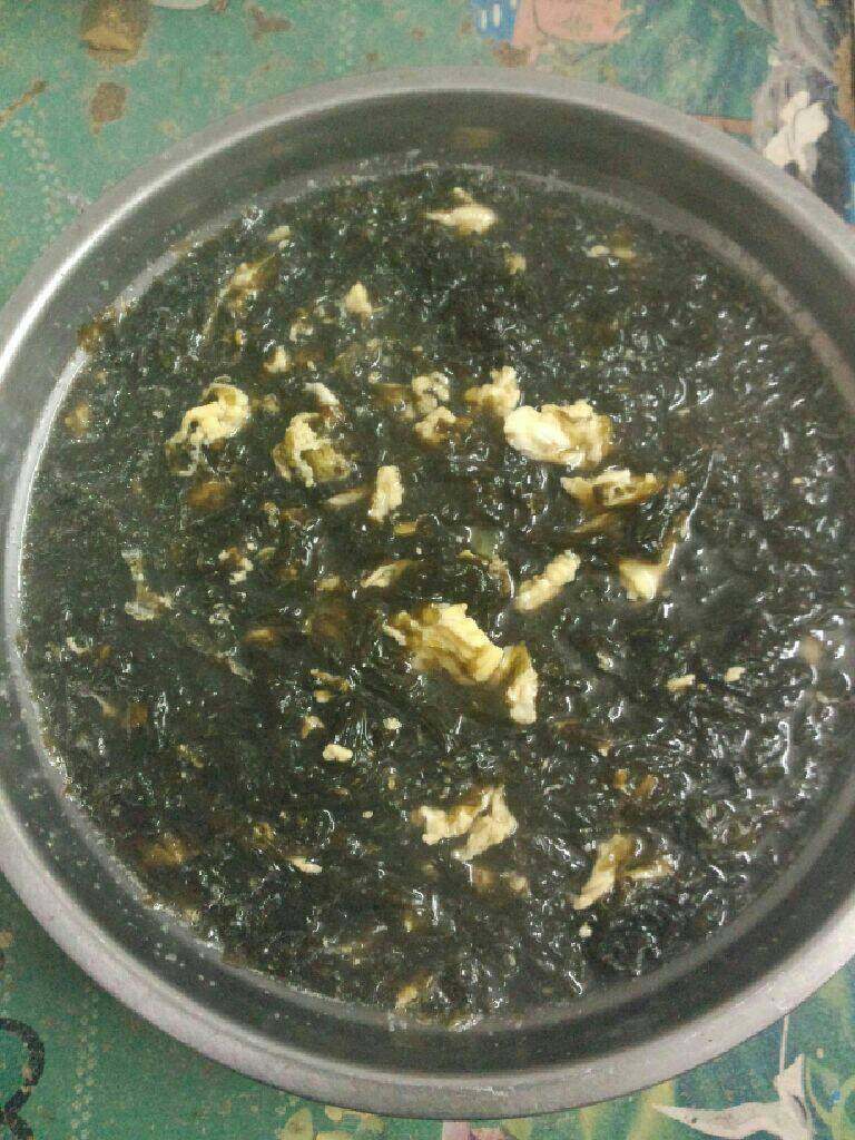 紫菜汤,待完全烧滚即可起锅