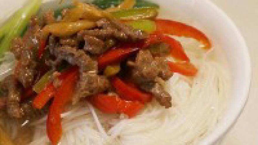 牛肉辣椒汤米粉