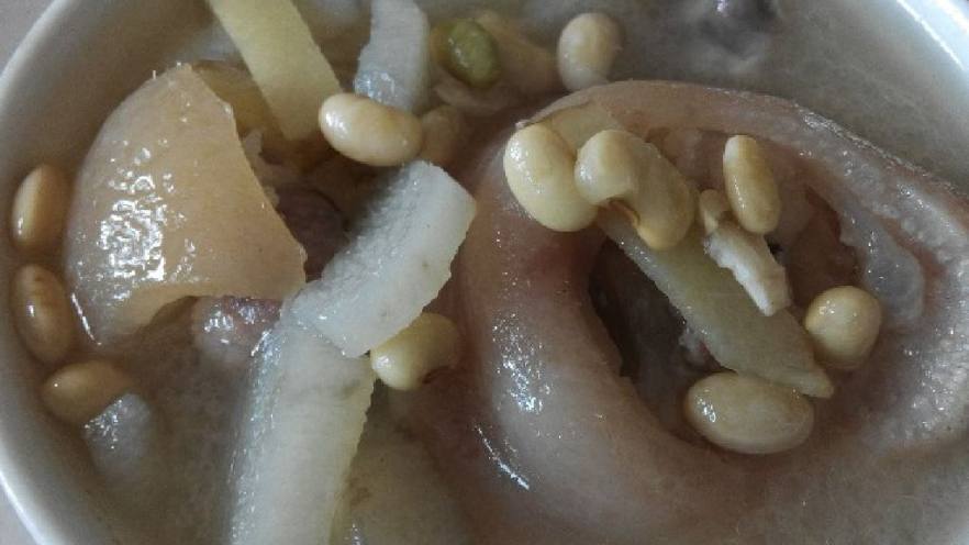 淮山黄豆煲猪脚