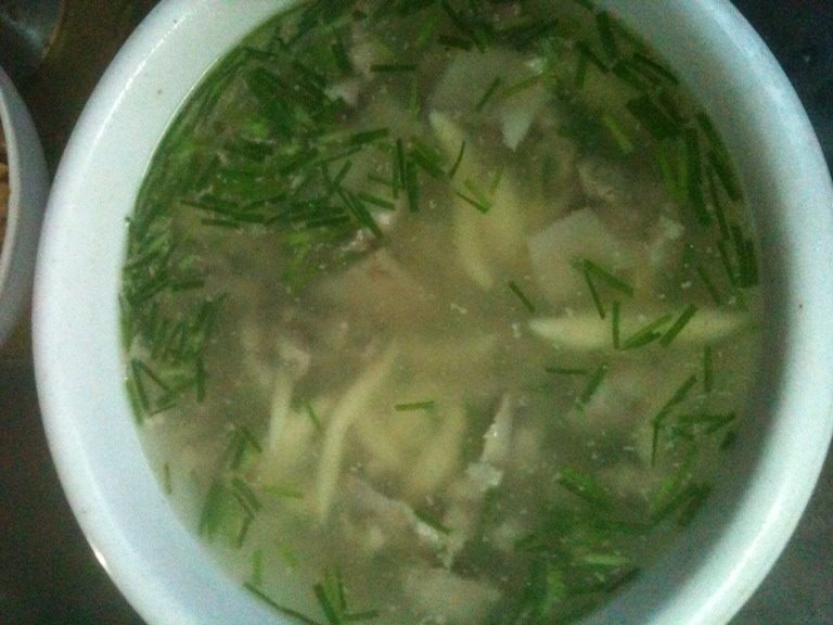 面疙瘩瘦肉汤