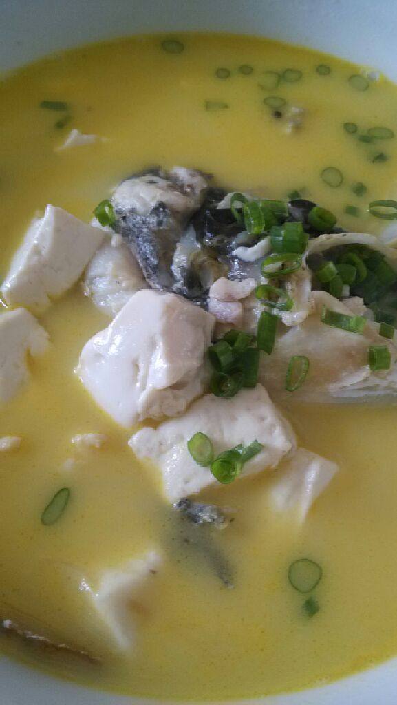 鱼头豆腐汤