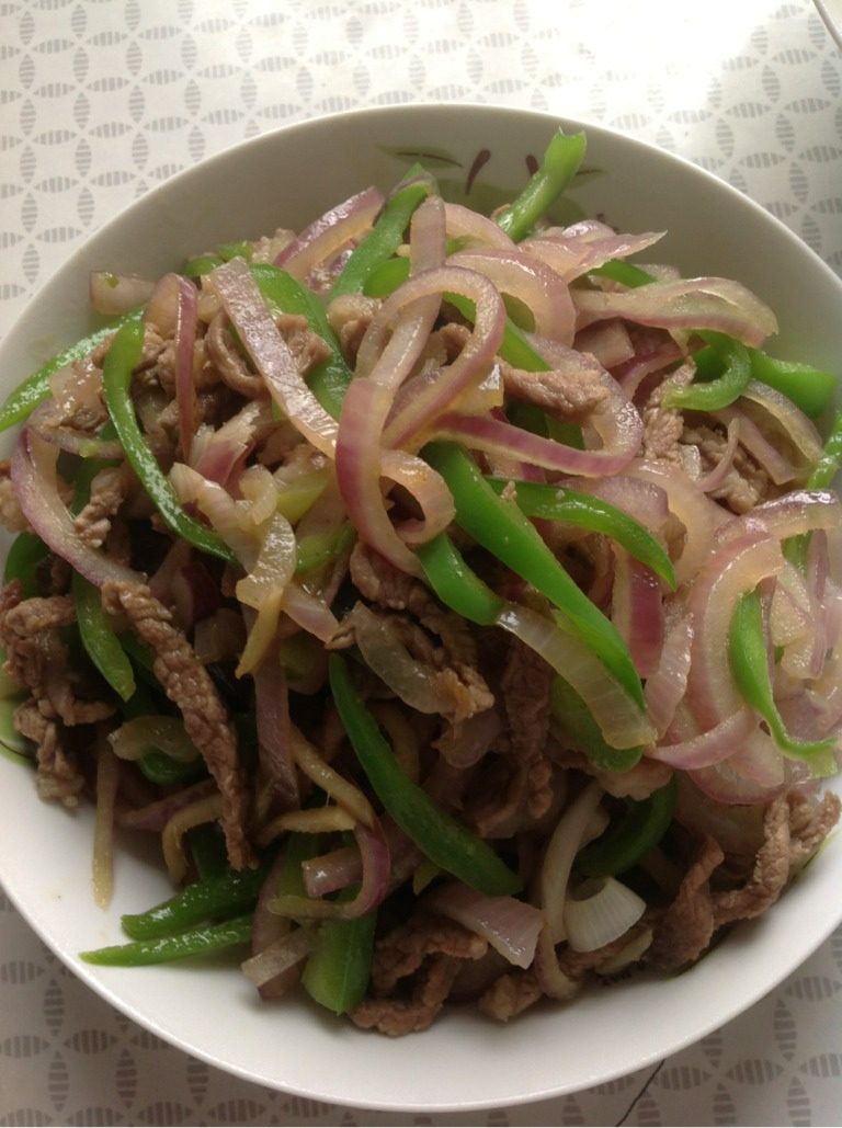 洋葱青椒牛肉丝