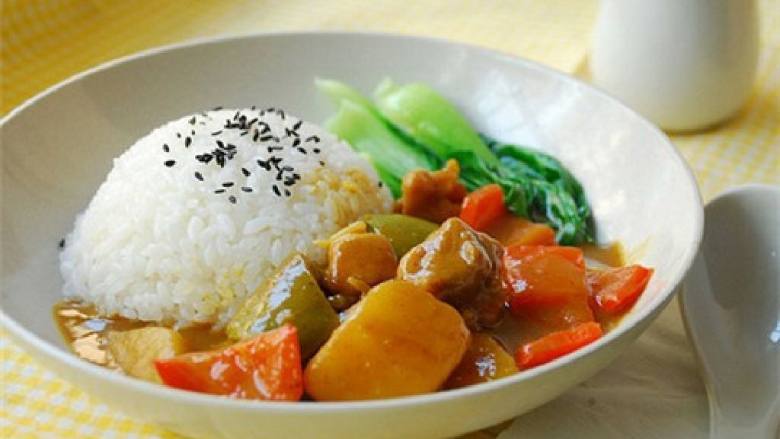 咖喱鸡腿饭