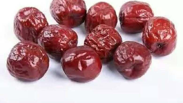 红豆糊糊,第二天拿出<a style='color:red;display:inline-block;' href='/shicai/ 2471'>大枣</a>