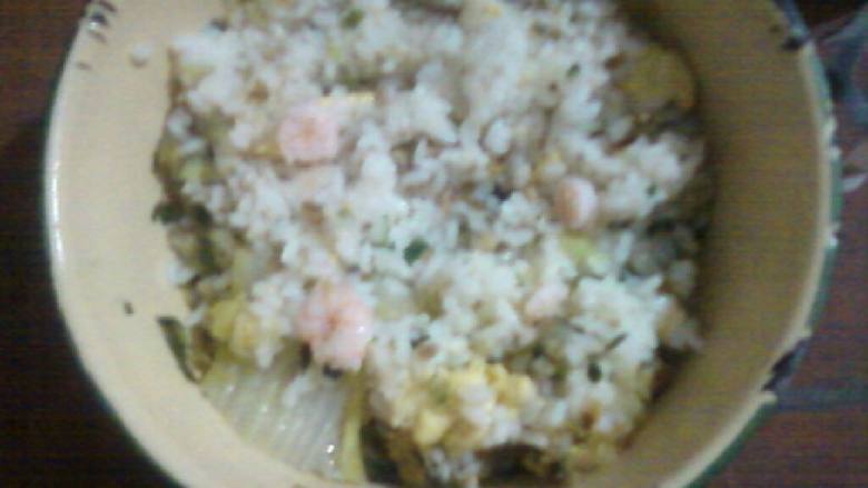 蛋炒虾肉饭