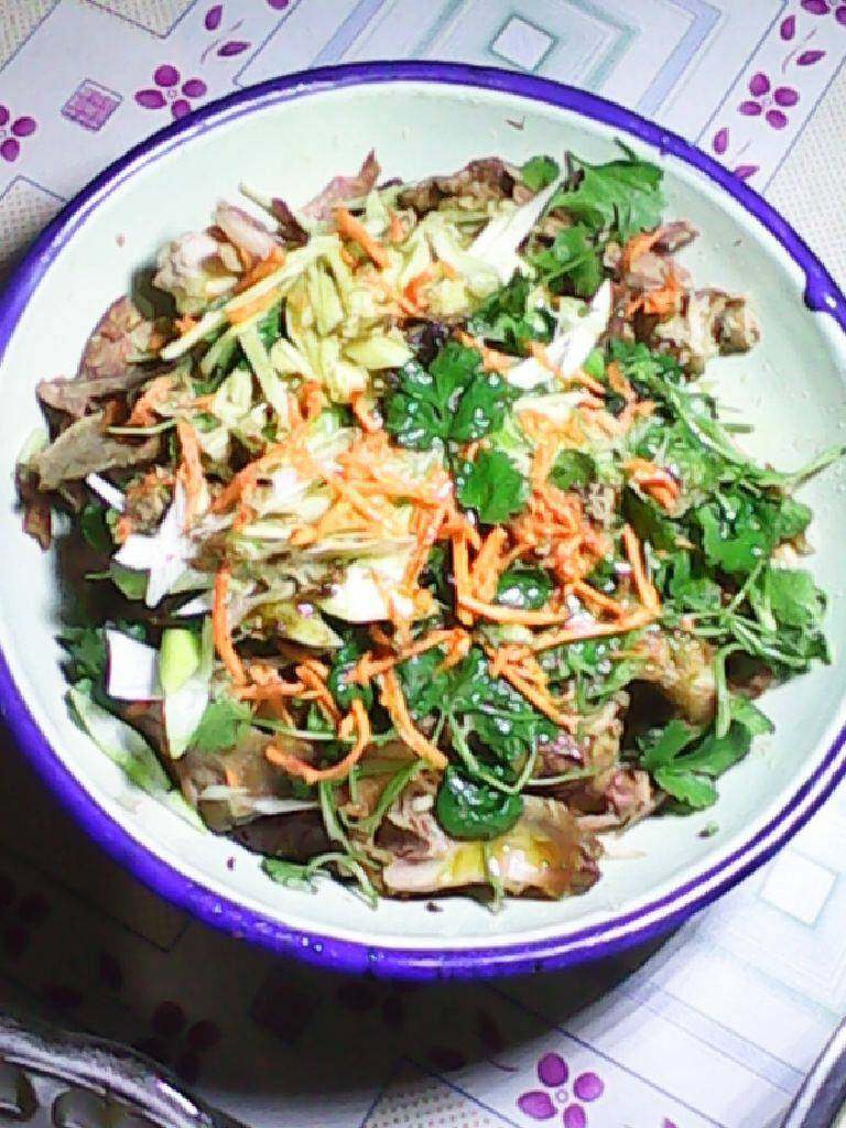 凉拌鸡肉,然后炝油