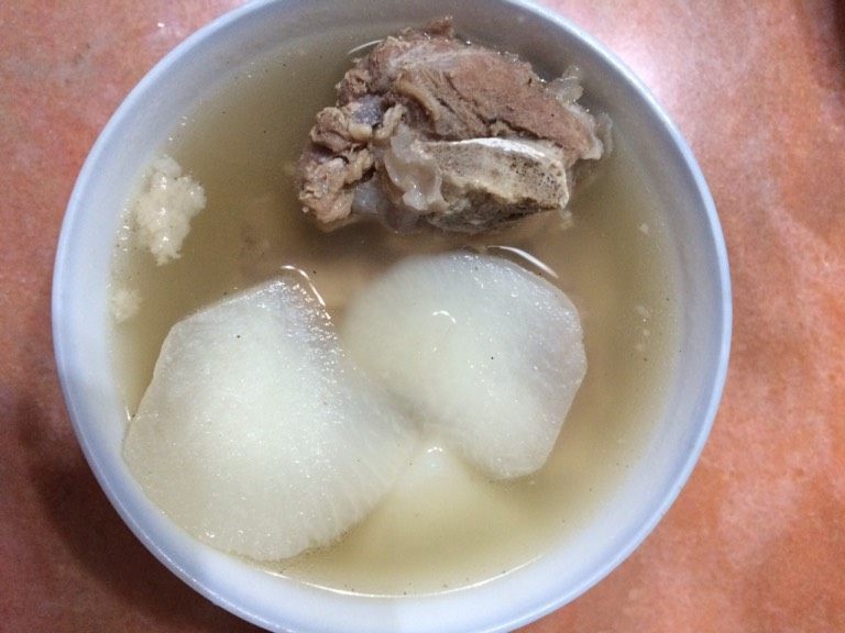 萝卜骨头汤