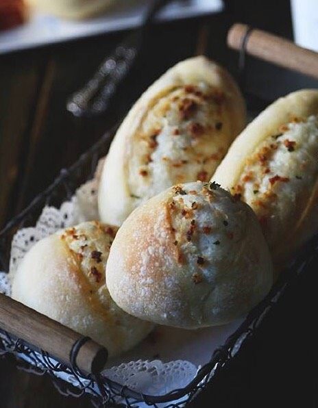 蒜香法国面包（液种法）