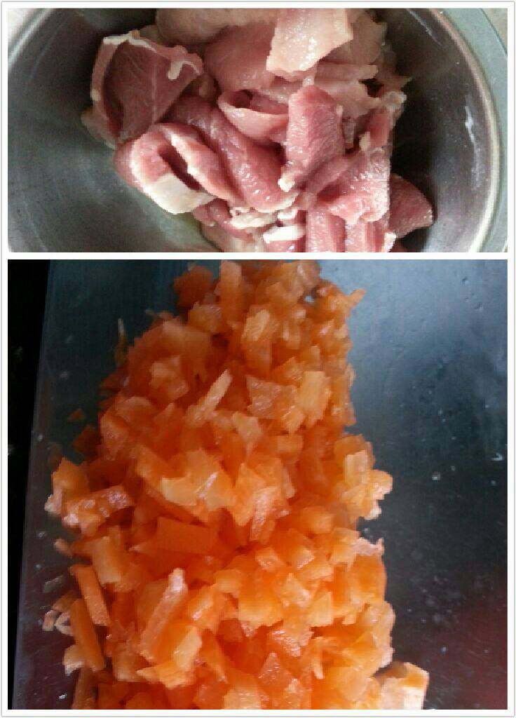 红萝卜瘦肉粥,材料、<a style='color:red;display:inline-block;' href='/shicai/ 429'>瘦肉</a>用盐、生粉、油腌制、<a style='color:red;display:inline-block;' href='/shicai/ 2559'>红萝卜</a>切细粒
