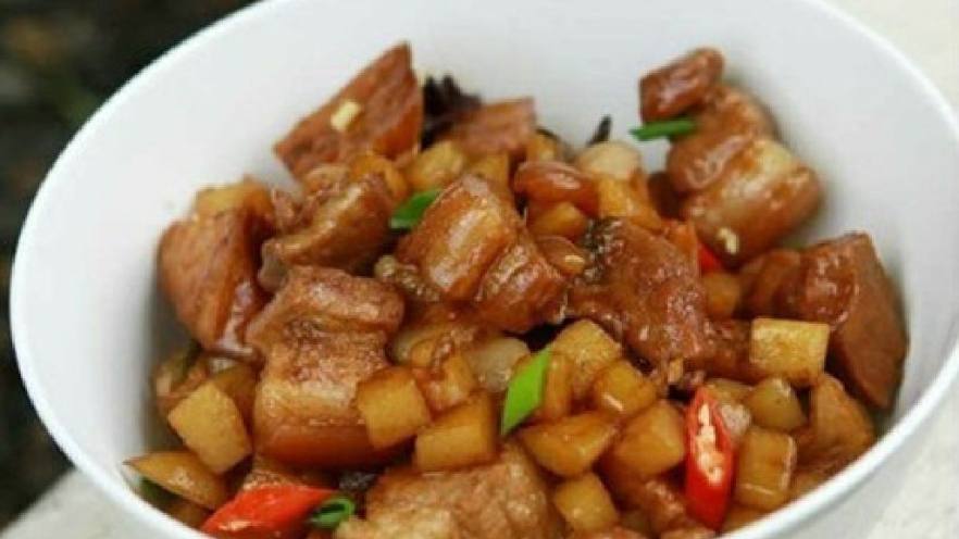 土豆烧五花肉