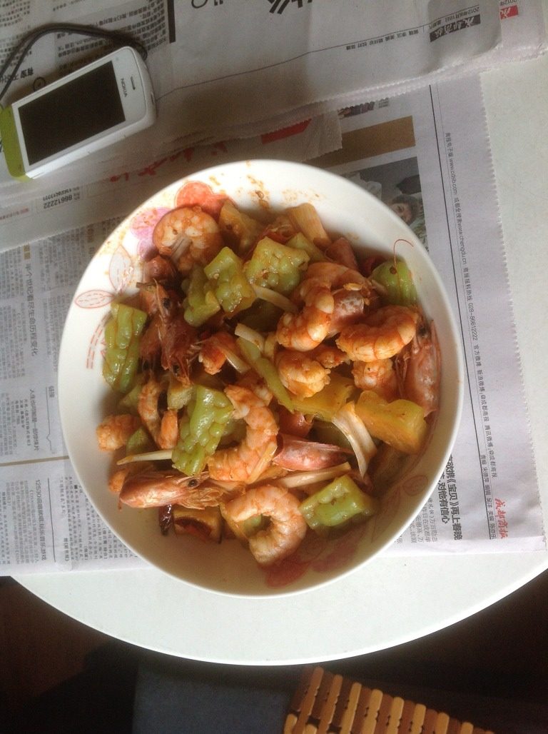 泡椒虾仁抄苦瓜