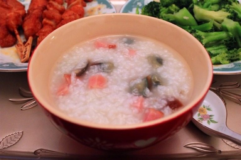 皮蛋瘦肉粥 电饭煲版