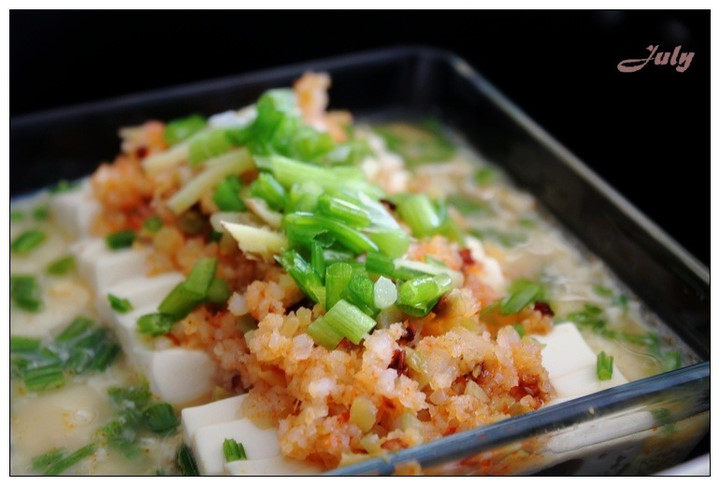 豆腐“下”（虾）蛋