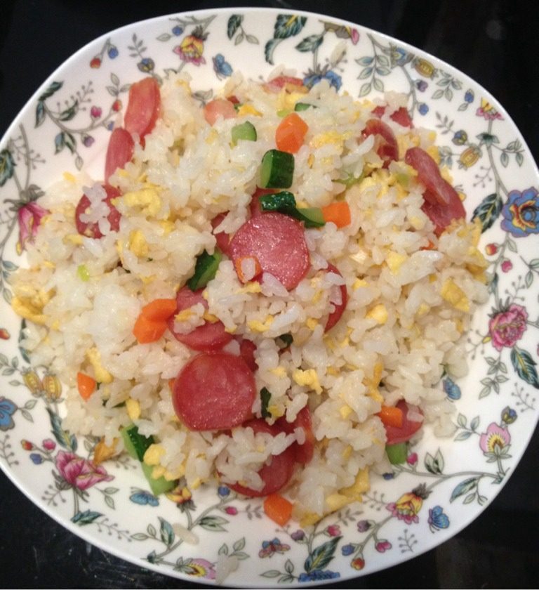 香肠炒饭