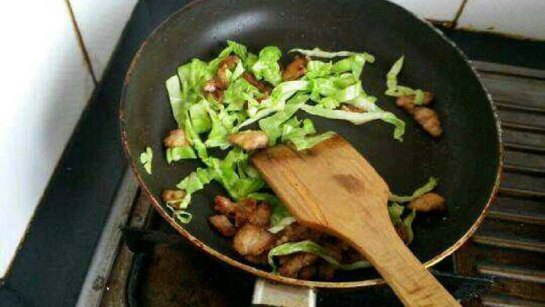 肉末椒盐手夹饼,肉腌制了有味道的,如果觉不够在加一点。