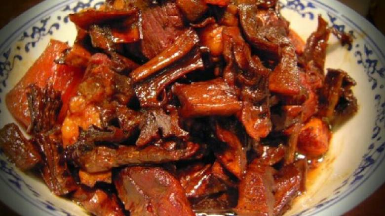 笋干红烧肉