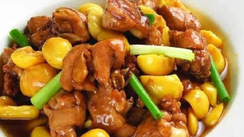 板栗烧鸡肉