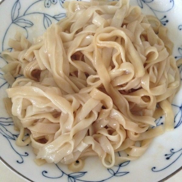 古早味猪油拌面（超简便）,放面，拌一拌，醋香混合着浓浓的猪油香，冬天来一碗再爽不过了