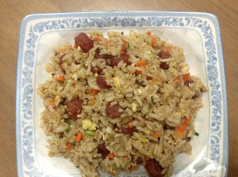 腊肉炒饭