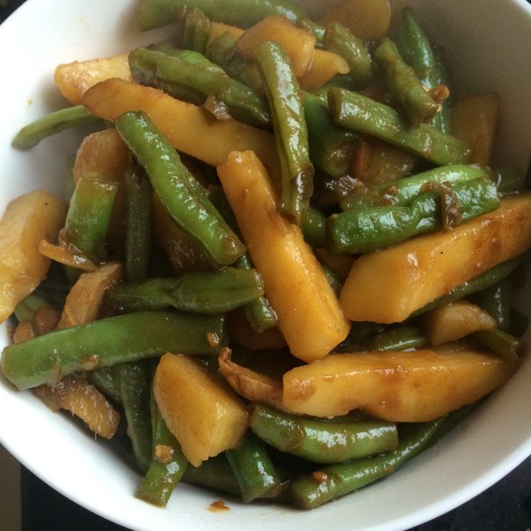 土豆炖豆角