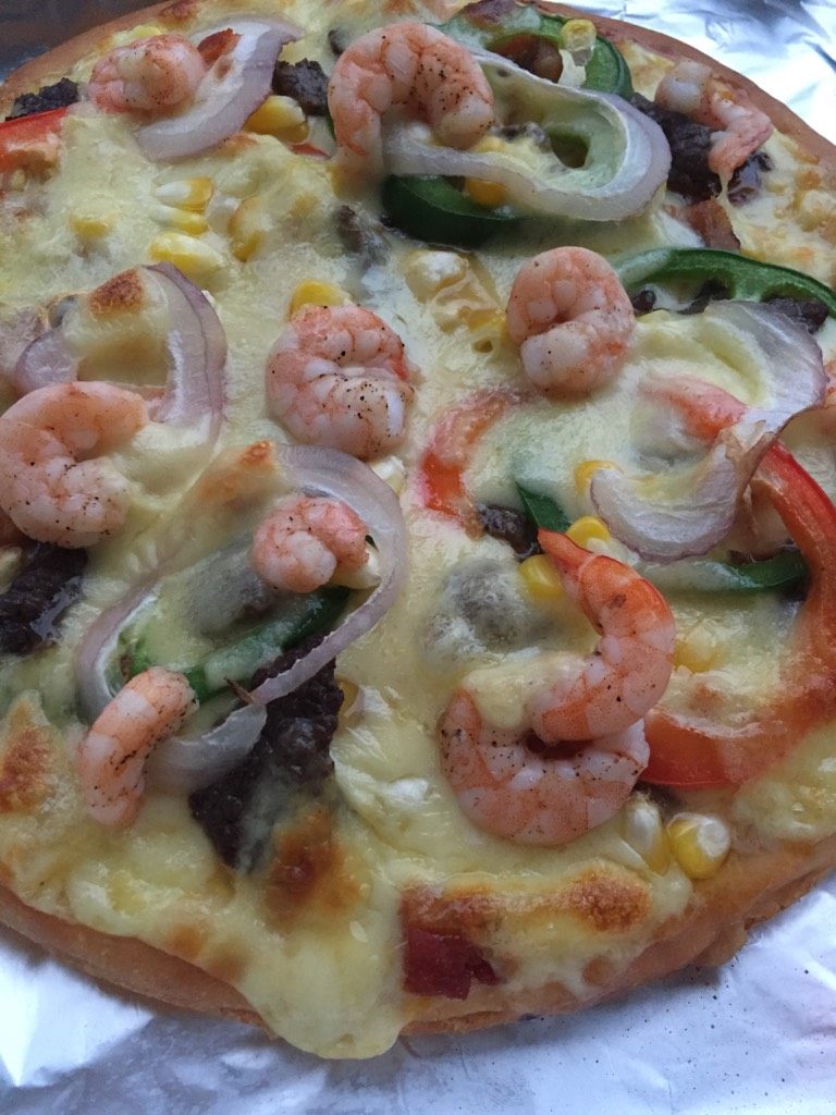 大虾牛肉披萨