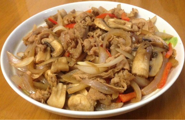 洋葱口蘑炒肥羊