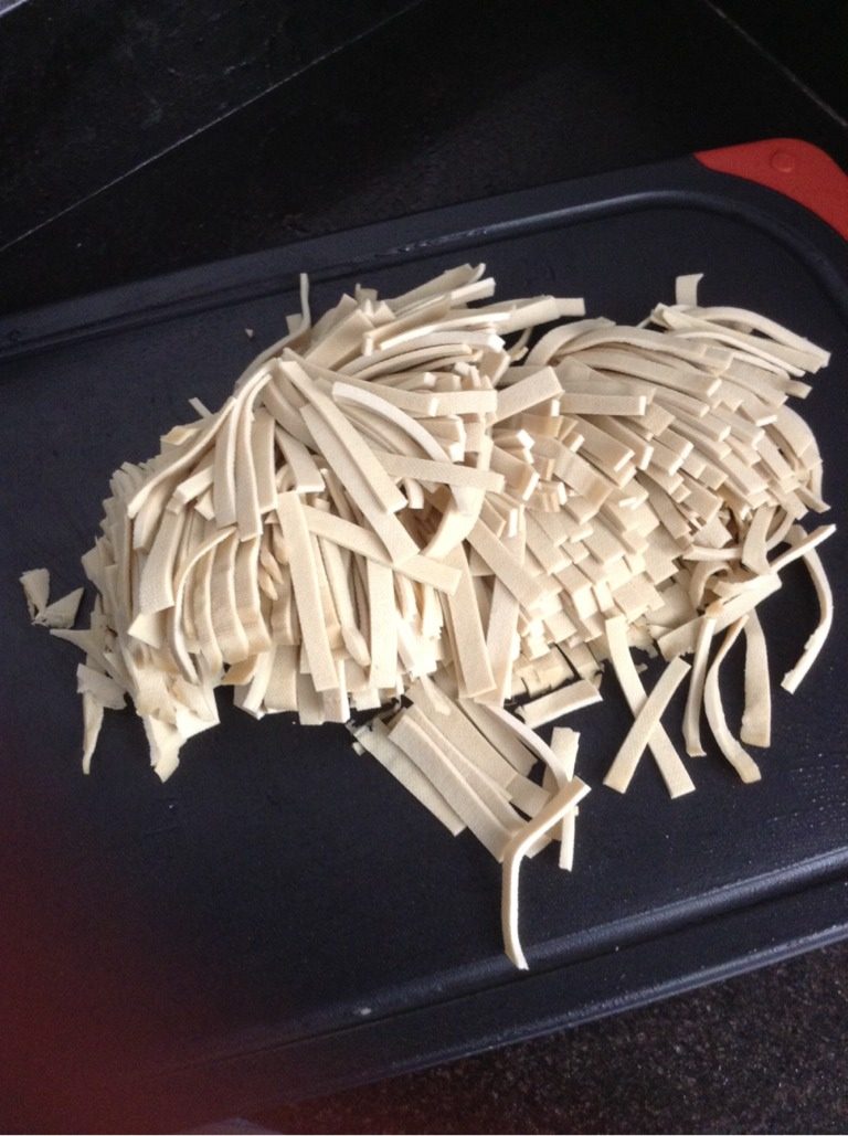 烫百页,百页切丝
