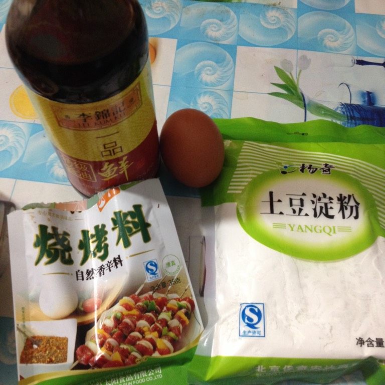 香酥肉,如图辅料