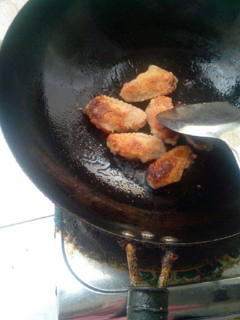 孜然煎鸡翅,煎至两面金黄