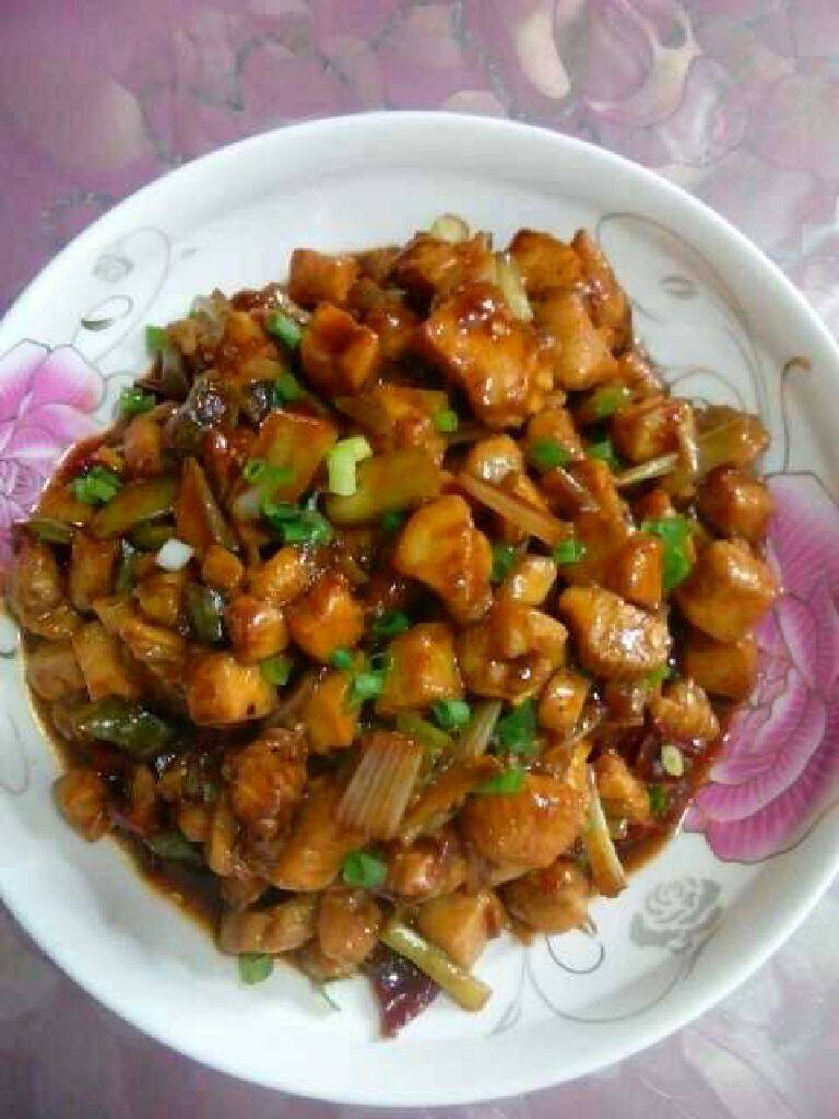 家庭版【宫保鸡丁】