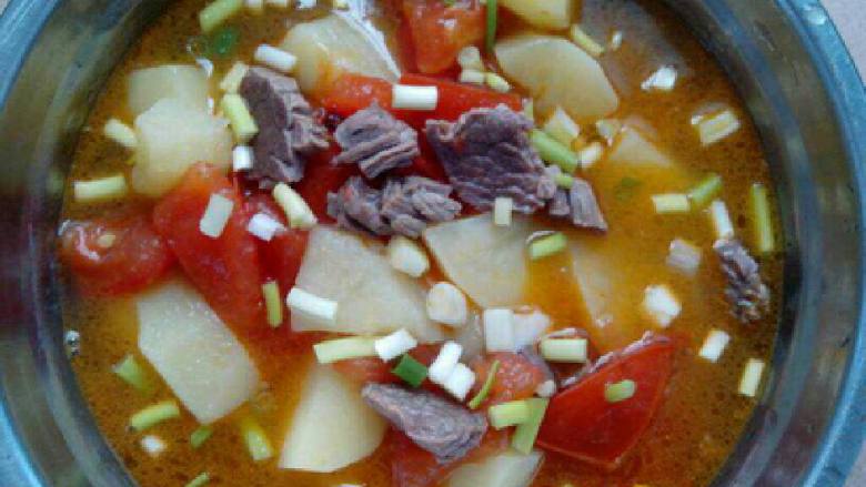 番茄土豆炖牛肉