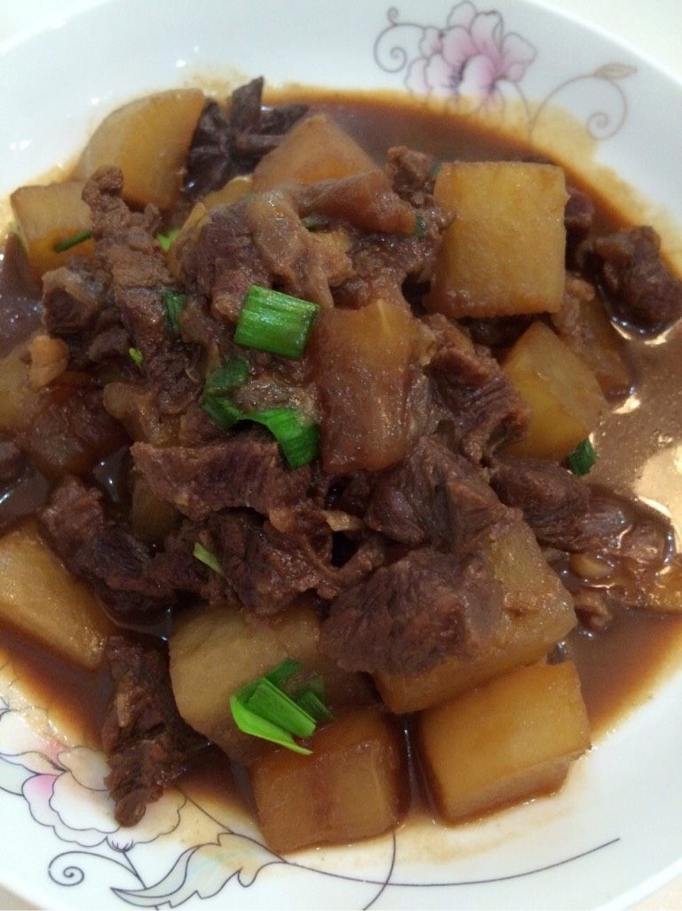 萝卜牛腩