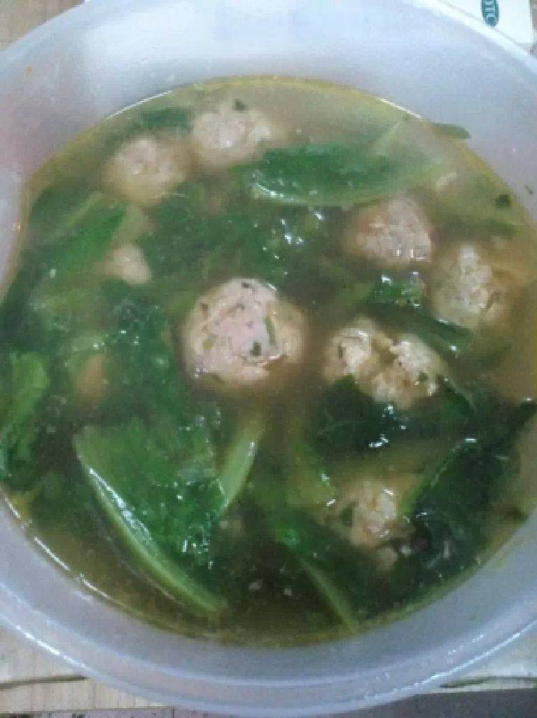 青菜肉丸汤