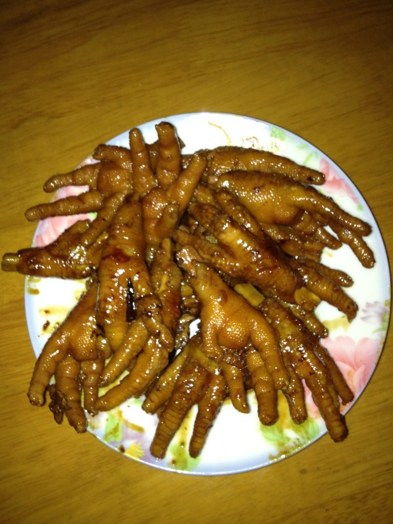 红烧鸡爪