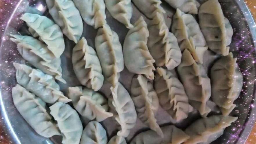 猪肉韭菜香菇木耳饺子