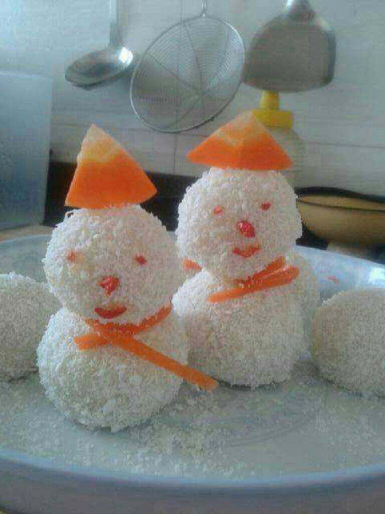 圣诞雪人,看,雪人做好了