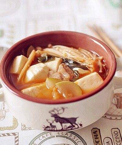 韩国泡菜豆腐煲