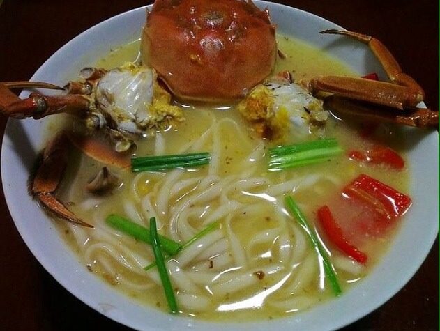 味道鲜美的大闸蟹面